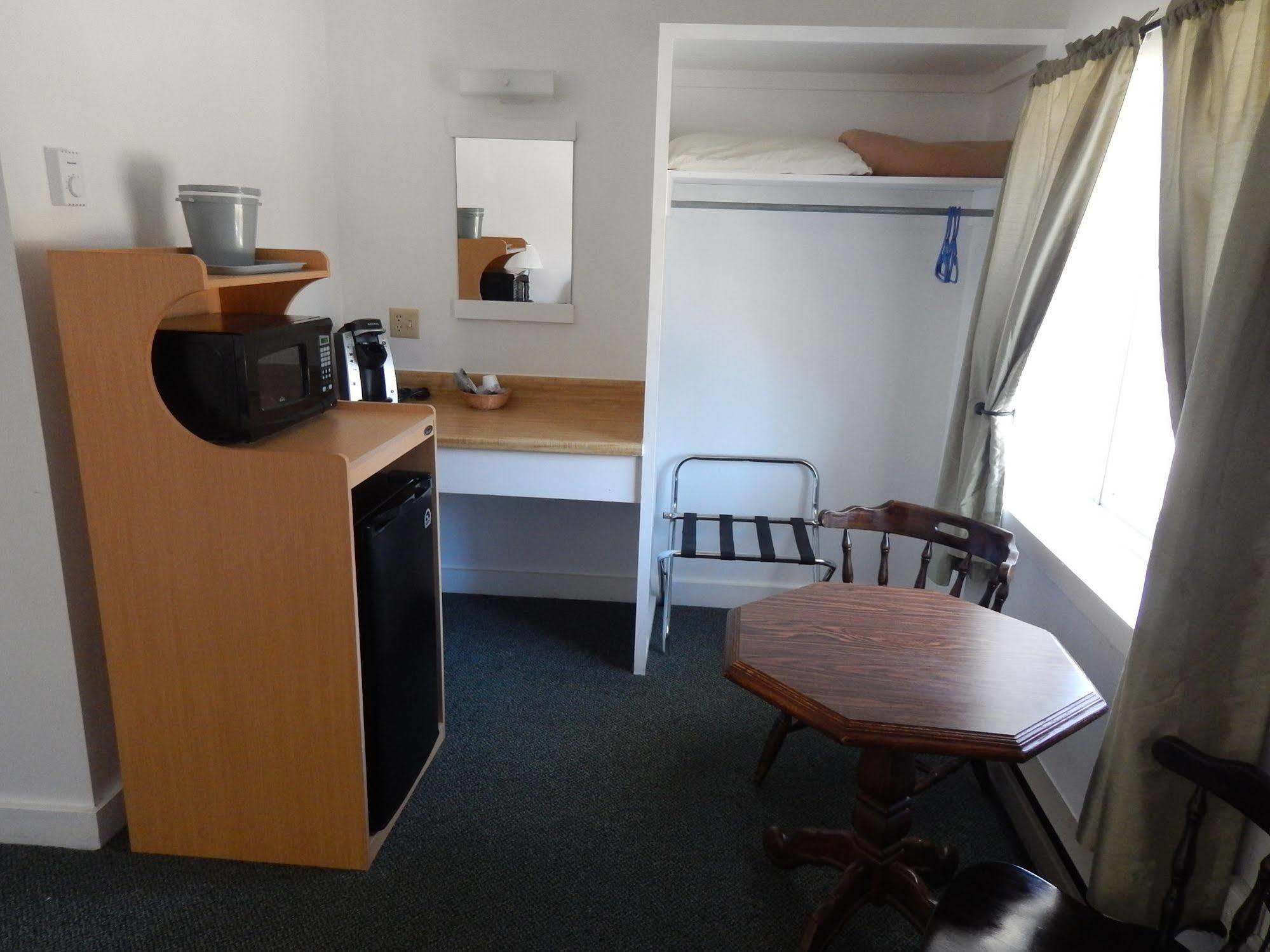 Acadia Sunrise Motel Trenton Zewnętrze zdjęcie